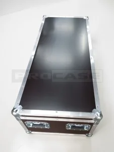 Ящик для одежды и костюмов